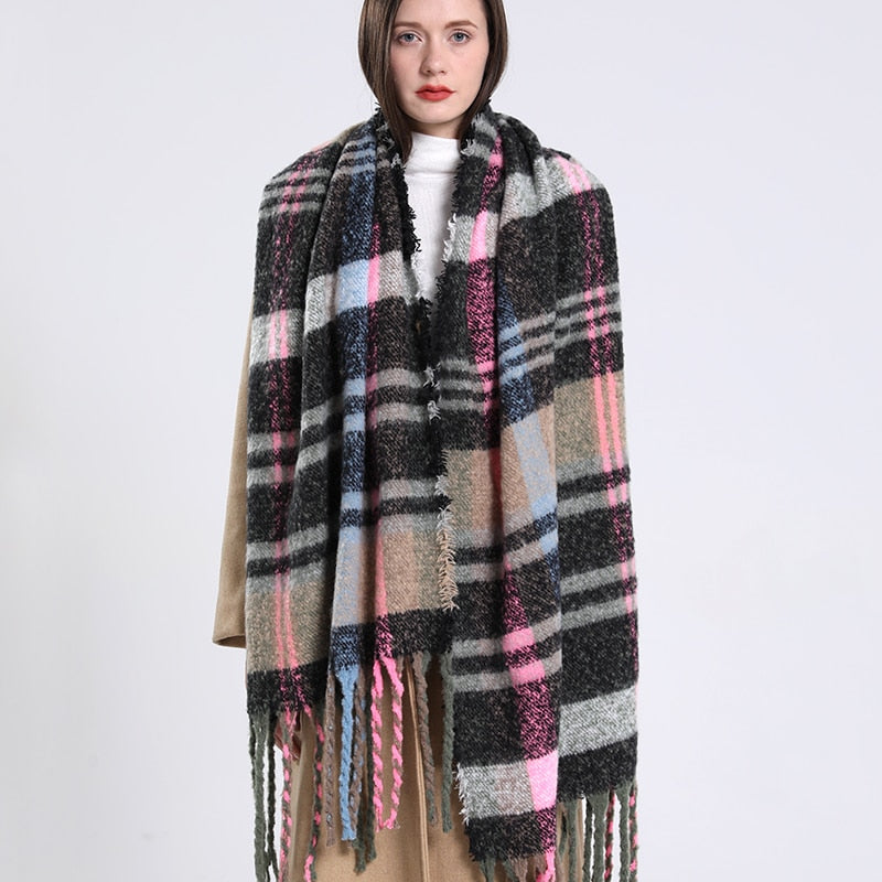 2022 NEW Luxury Cashmere Women Plaid Scarf Winter Warm Shawl and