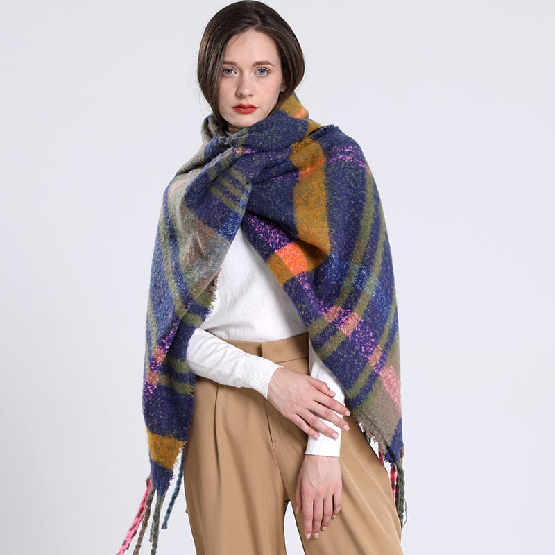 2022 NEW Luxury Cashmere Women Plaid Scarf Winter Warm Shawl and