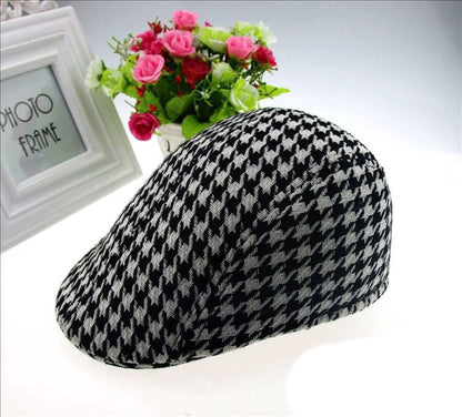 2016 Spring and Autumn Kids Fashion Berets Plaid Hats For Baby Boy And Girl Hat And Cap 9 colors